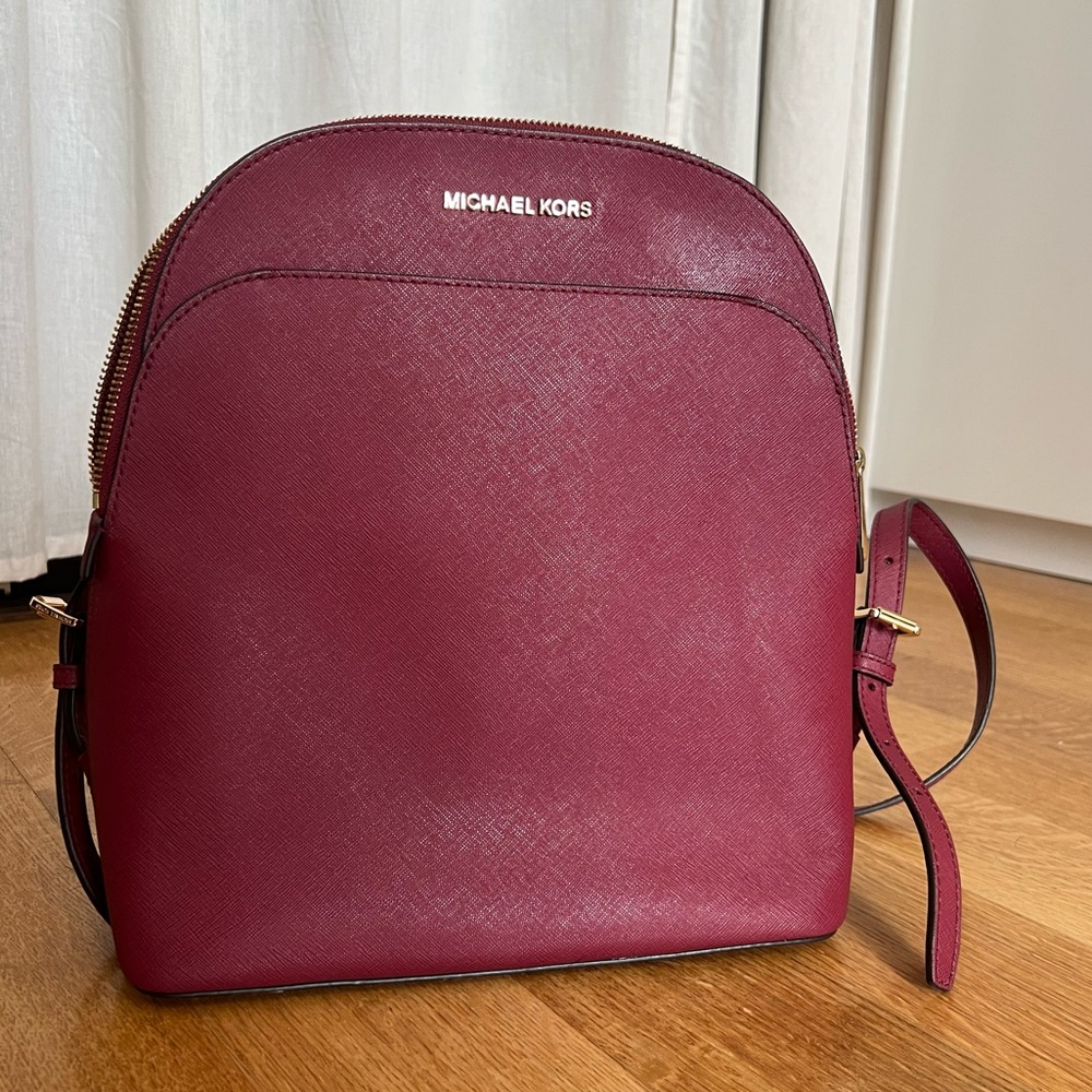 Micheal Kors Backpack Cherry